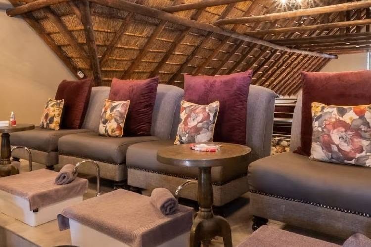 /uploads/africa-listings/gallery/thumbs/KievitsKroonGautengWineEstate-kievits4-jpg-Gallery-2026-07-16.jpg