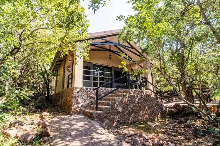 /uploads/big-listings/gallery/thumbs/ATKV-Klein-Kariba-KKnew7-jpg-Gallery-2026-02-19.jpg