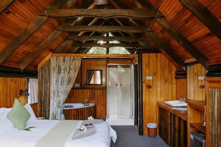 /uploads/big-listings/gallery/thumbs/TsitsikammaLodgeandSpa-Stormsrivier--ts4-jpg-Gallery-2024-07-05.jpg