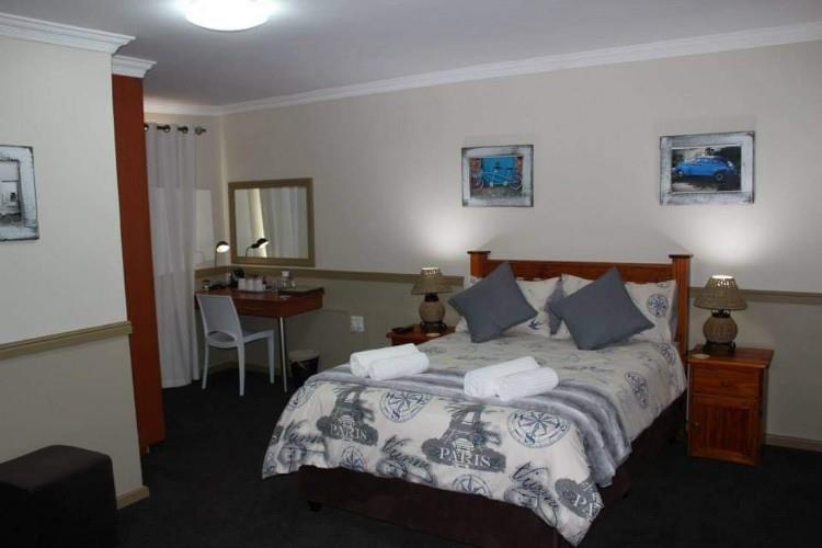 /uploads/big-listings/gallery/thumbs/VictoriaHeightsGuestFarmBB-George-Wes-Kaap-Vic5-jpg-Gallery-2022-11-29.jpg